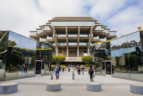 Geisel Library entrance